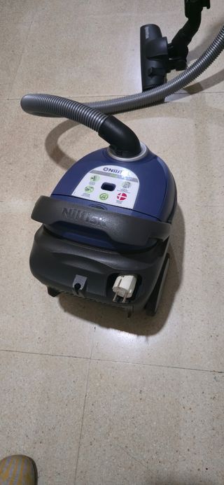 Aspirador Nilfisk 