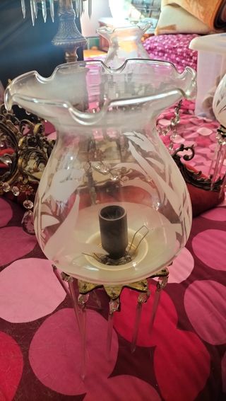 Lámpara araña antigua dorada y cristal