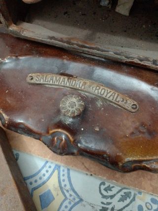 Estufa Salamandra Royal Antigua