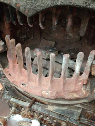 Estufa Salamandra Royal Antigua