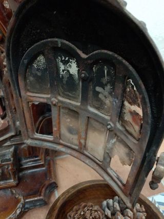 Estufa Salamandra Royal Antigua