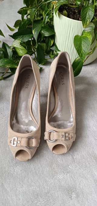 Zapatos Guess Tacon Beige Talla 39