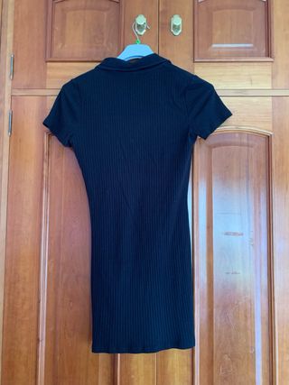 Vestido negro H&M cuello polo
