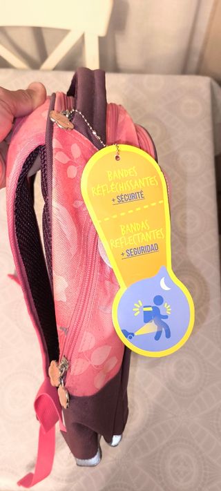 Mochila infantil nueva