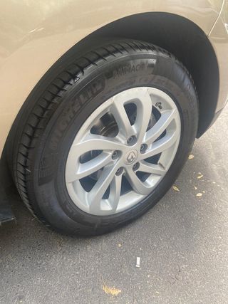 Renault Grand Scenic 2015