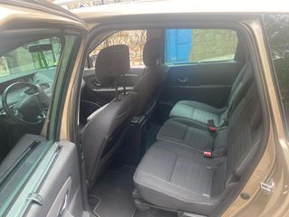 Renault Grand Scenic 2015