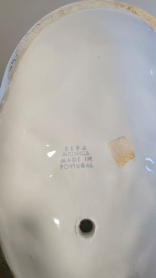 Par de castiçais de porcelana branca