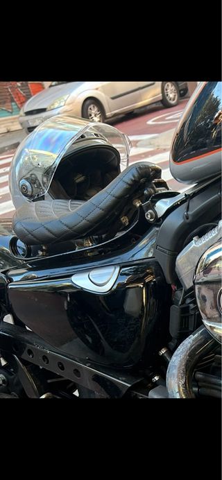 Asiento Harley Davidson Sportster Negro