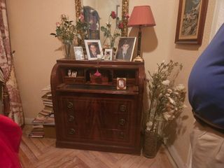 Cómoda escritorio madera noble estilo clásico