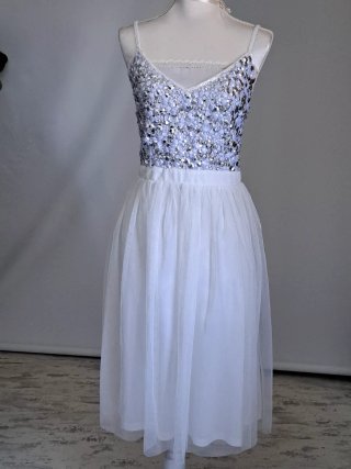 Precioso vestido fiesta/novia plateado y blanco