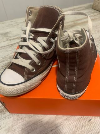 Botas Converse niña marrones