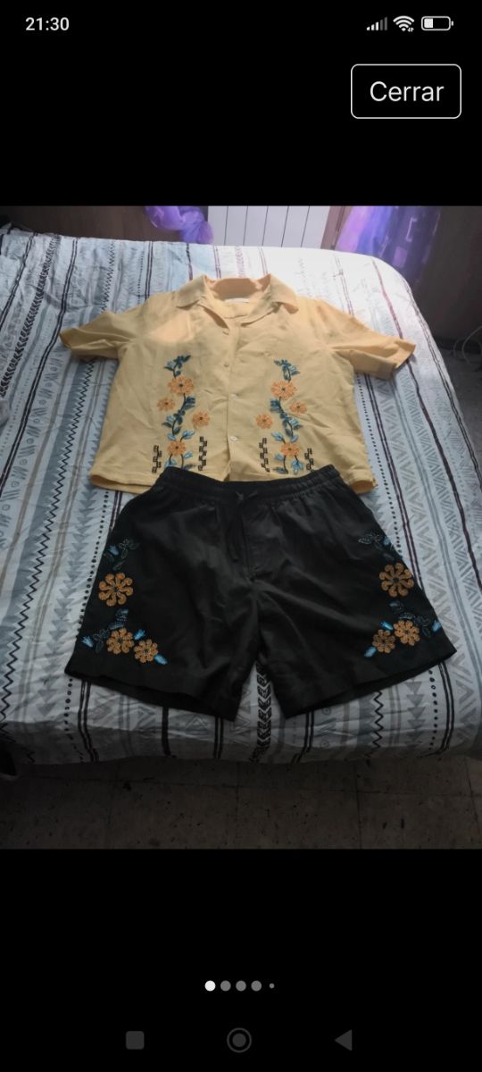 Traje Venroy Amarillo Flores