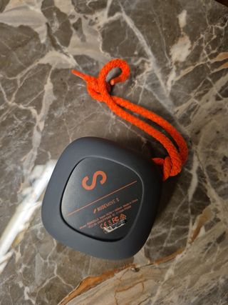 Pequeño tamaño, práctico para llevar y gran sonido