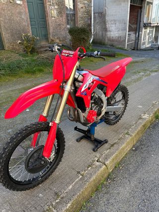 Honda CRF 250R 2023