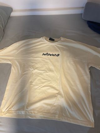 Camiseta beige con logo NONVEXA