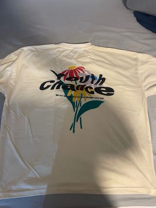 Camiseta beige con logo NONVEXA