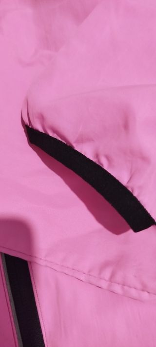 Cortavientos Boomerang Fucsia Talla 16 niña.