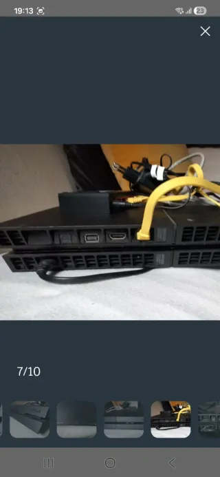 PS4 Negra y 3 Juegos