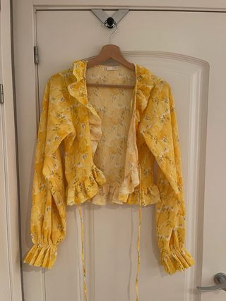 Blusa Zara Volantes Amarillo
