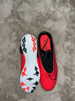 Botas de Fútbol Nike Phantom