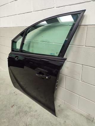 Puerta delantera izquierda Opel Meriva B de 2016