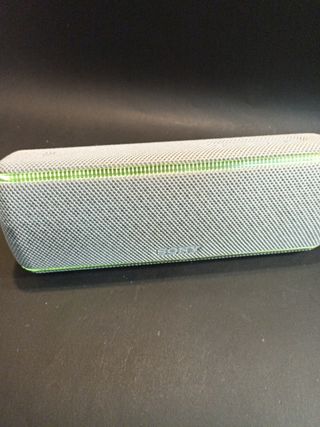 Altavoz Sony SRS-XB31 con RGB