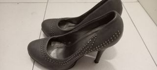 Zapatos de tacón grises talla 38