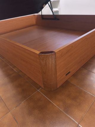 Canapé madera 135x180 cm