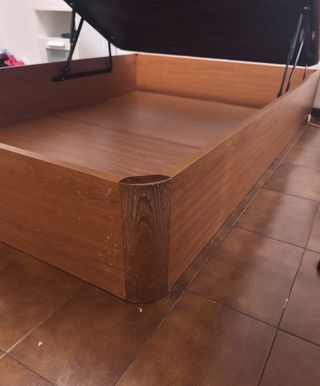 Canapé madera 135x180 cm