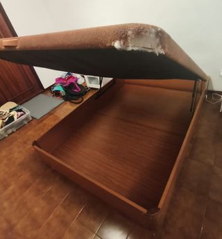 Canapé madera 135x180 cm