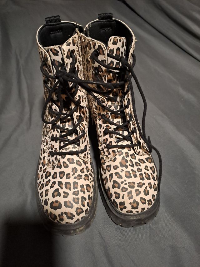 Botines con estampado de leopardo