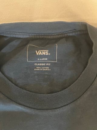 Camiseta Vans Off The Wall Esqueleto Rosa