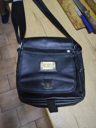 Bandolera Piel Diesel Negra
