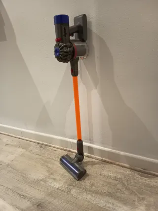 Juego lavadora, plancha, tendedero y cesto, aspira