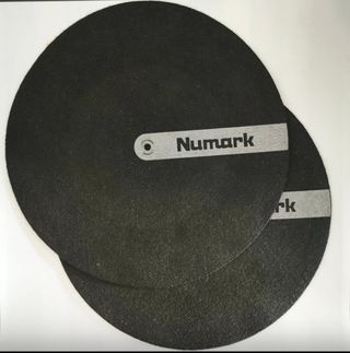 Patinadores Numark para tocadiscos