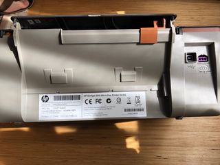 Impresora HP Deskjet 2510 Gris