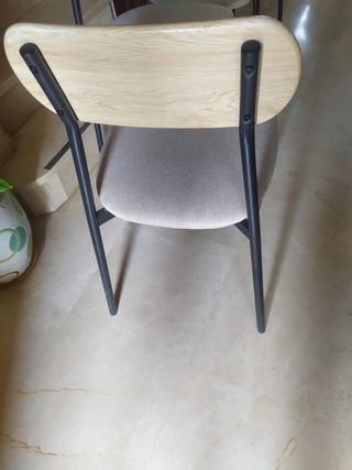 Conjunto comedor mesa y 4 sillas