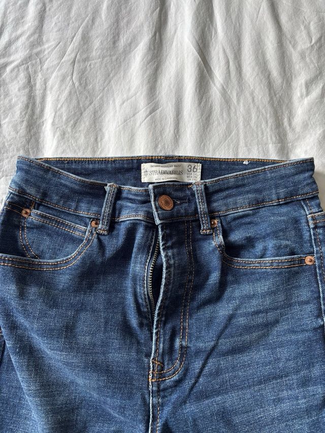 Vaqueros azul oscuro