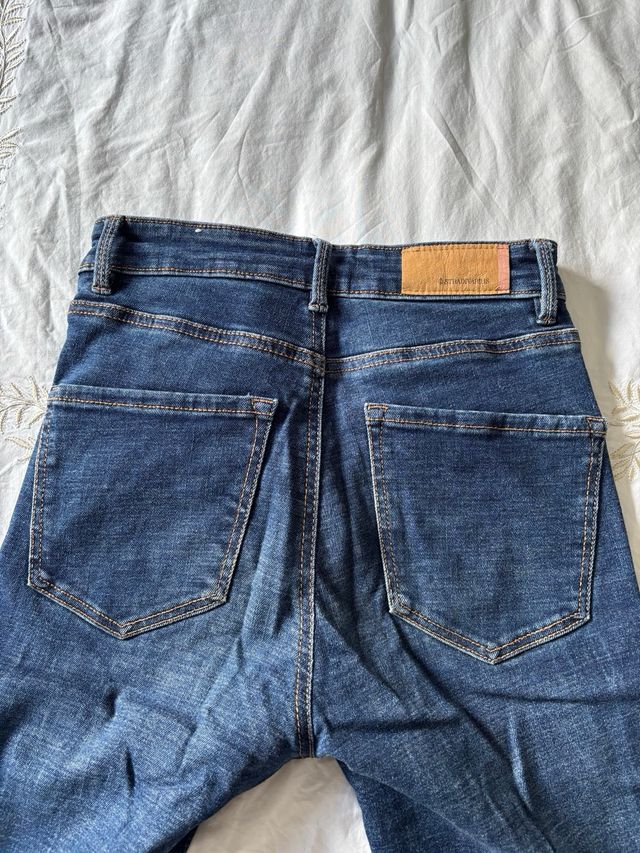 Vaqueros azul oscuro