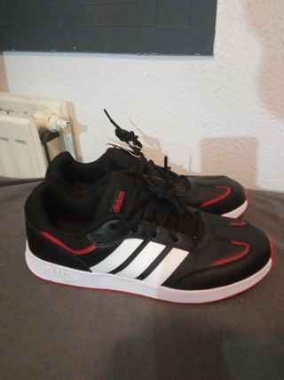 Adidas Talla 40 Negro/Rojo