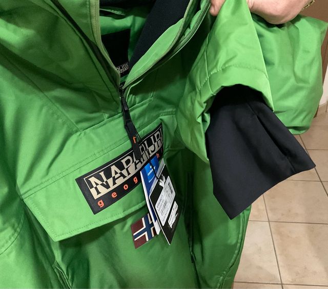 Giacca Napapijri con
Isolamento termico