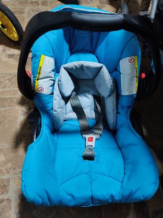 Silla de coche y carrito bebé Graco Tres ruedas