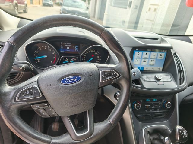 Ford Kuga 2019