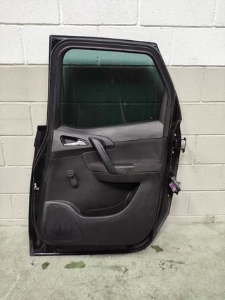 Puerta trasera derecha Opel Meriva B de 2016