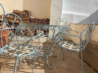 Conjunto mesa y 4 sillas forja