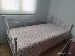 Diván blanco + colchón (nuevo)