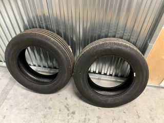 Neumáticos Goodyear EfficientGrip 215/65R17 99V