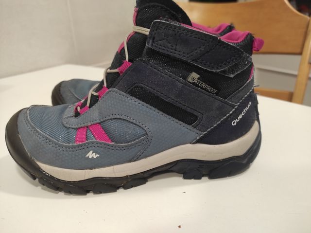 Botas niña Quechua waterproof Talla 30