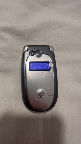 Móvil Motorola Retro Plateado