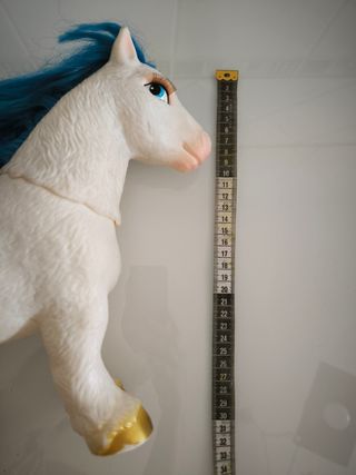 Pônei Nancy com Cabelo Azul